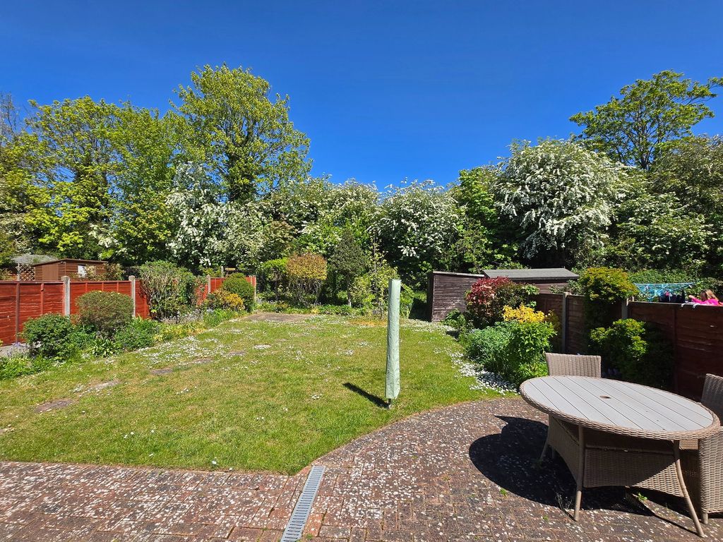 Property photo 3 of 22