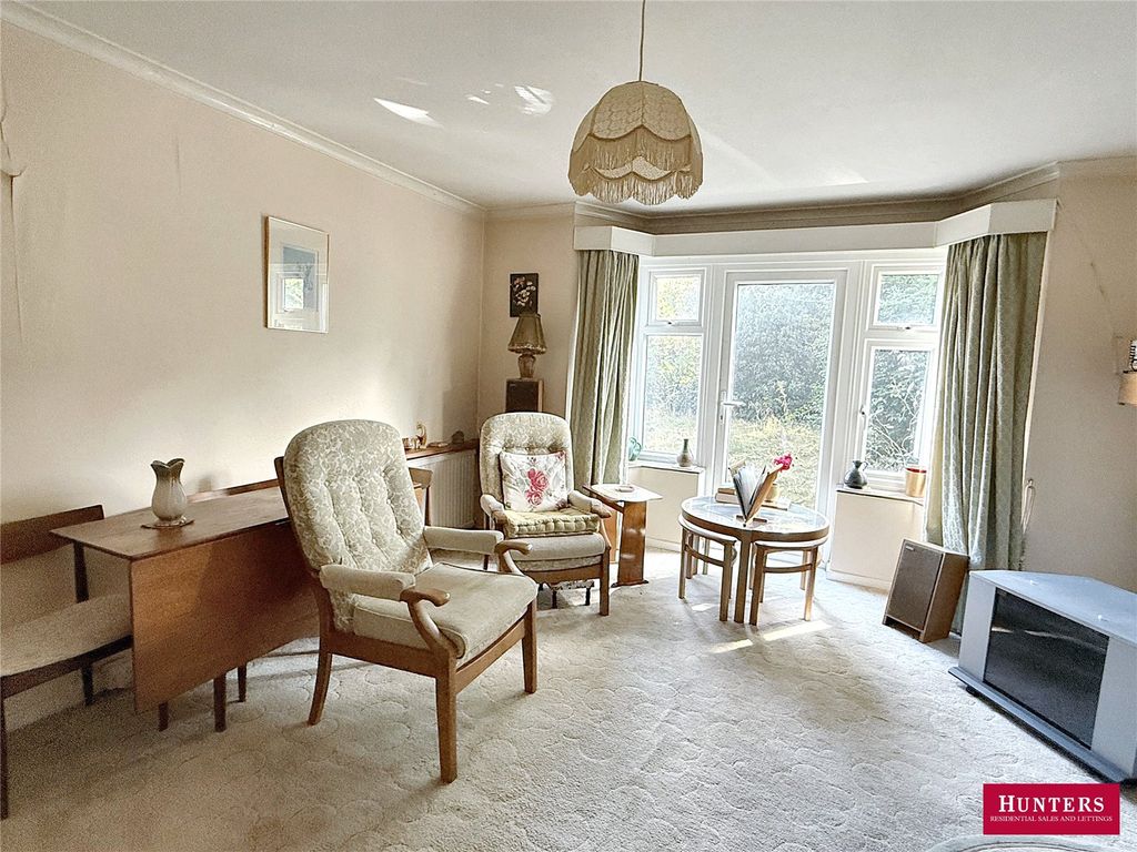 Property photo 3 of 11 Picture No. 39