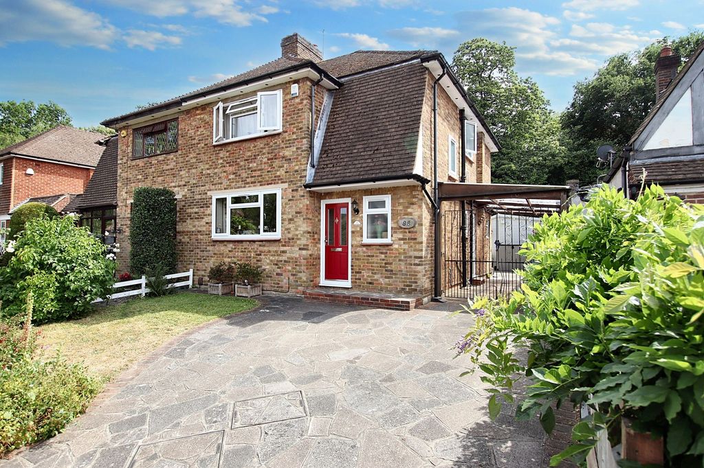 Property photo 1 of 13