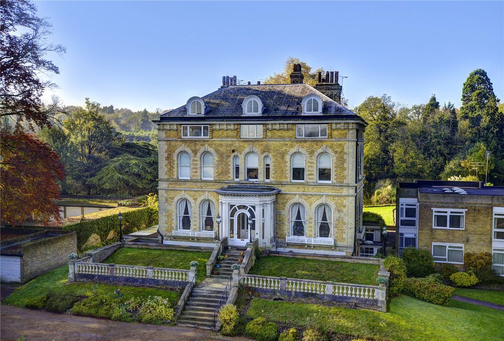 Property photo 1 of 11 Picture No. 27