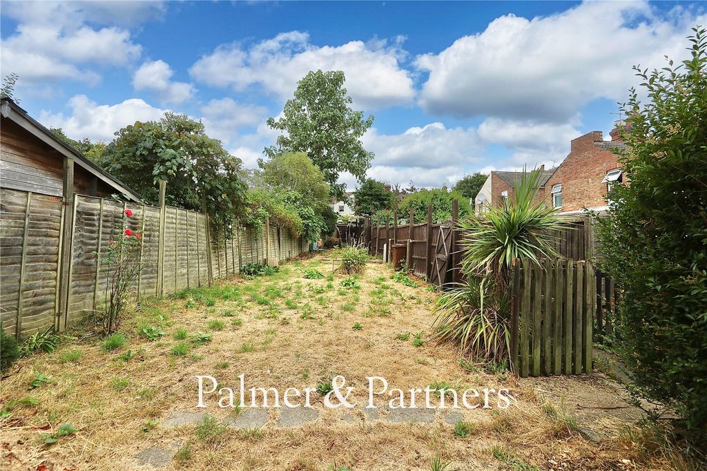 Property photo 2 of 22 Picture No. 05