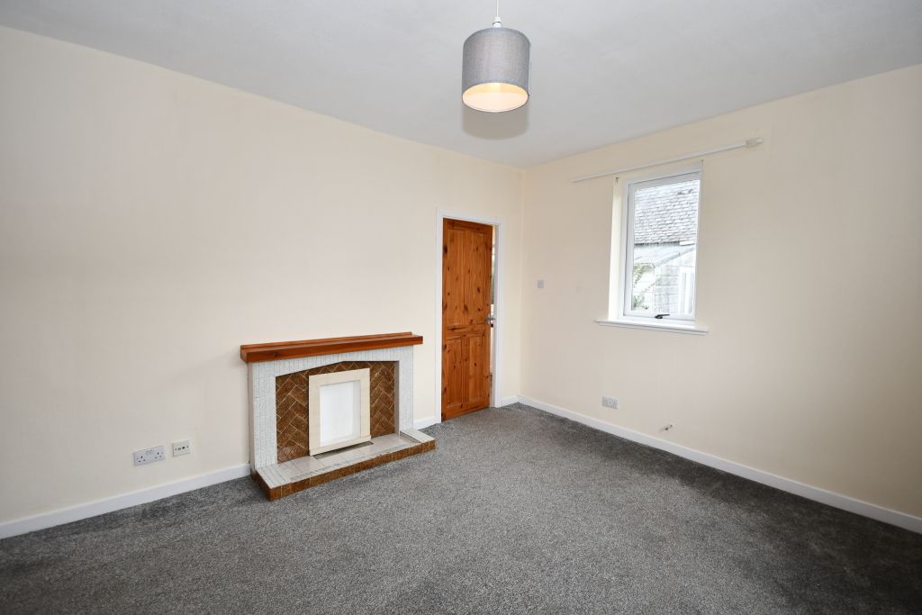 Property photo 1 of 9 Photo