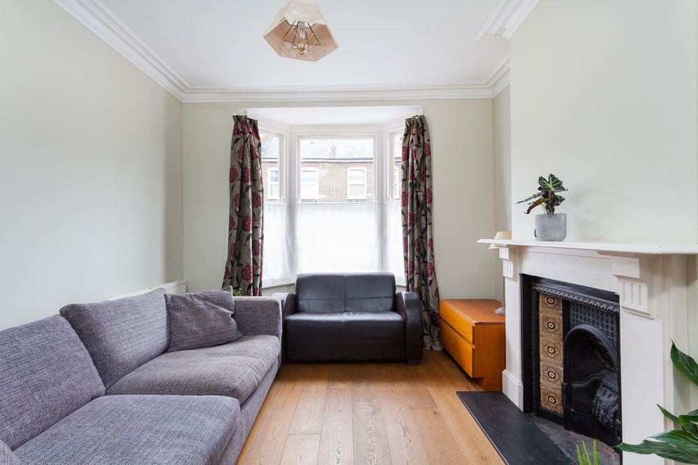 Property photo 1 of 3
