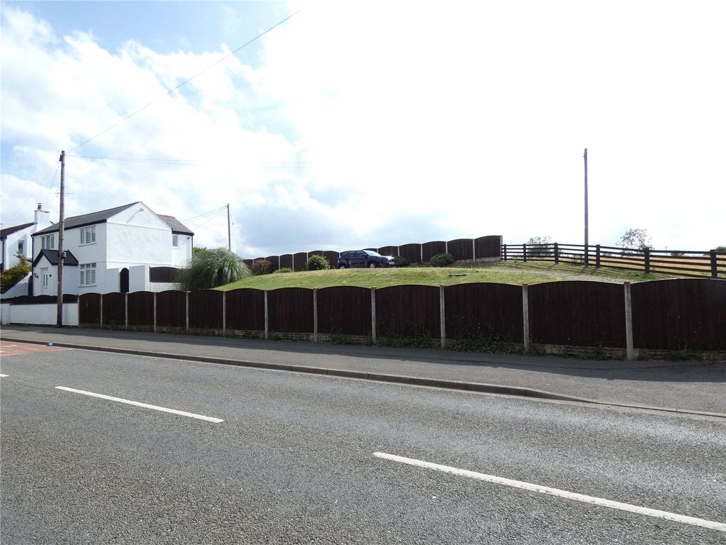 Property photo 1 of 24 Picture No. 05