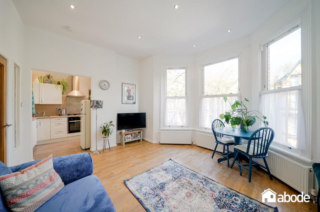 Property photo 2 of 17 Dsc03164-Hdr.Jpg