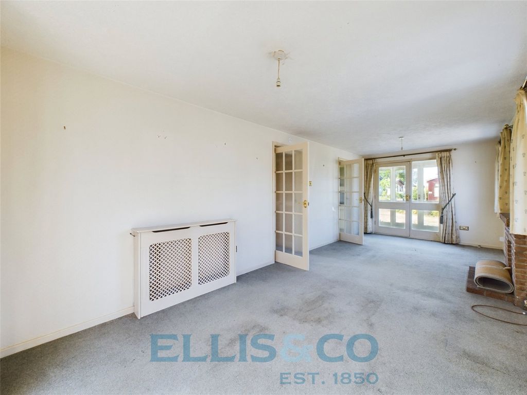 Property photo 2 of 9 Picture No. 01