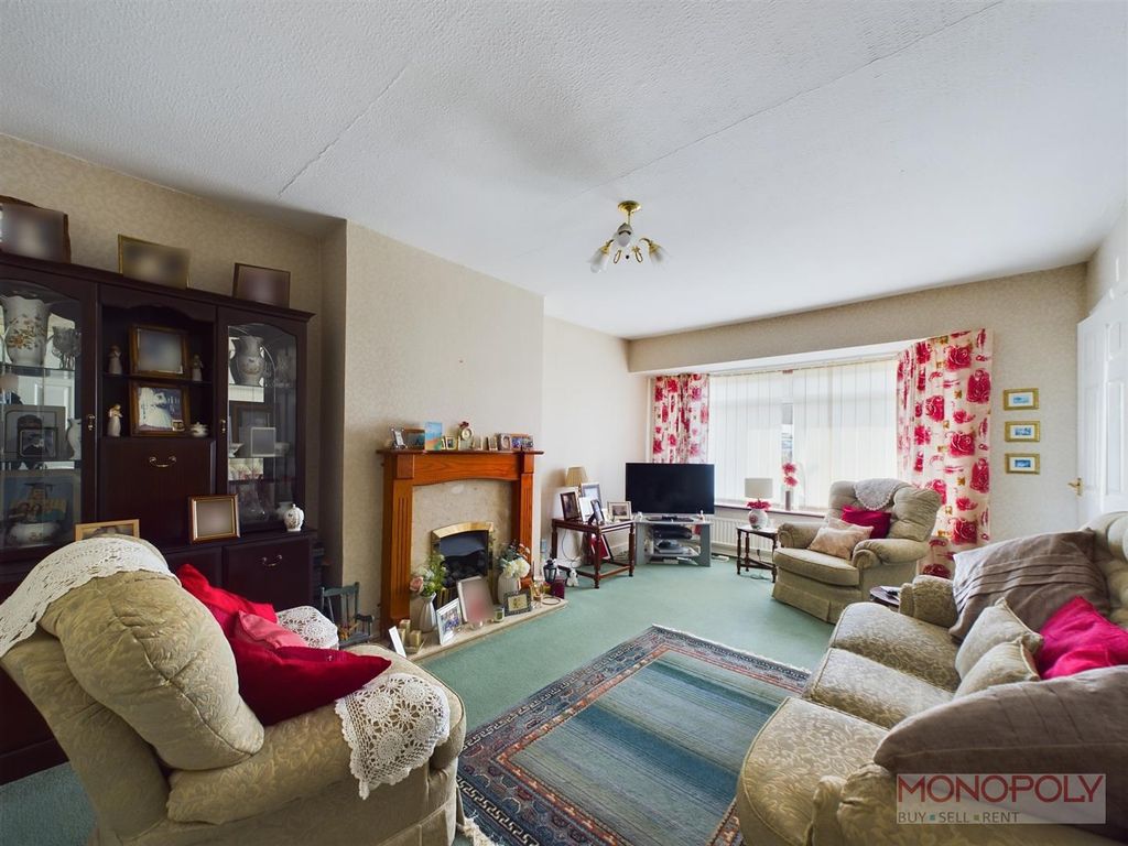 Property photo 2 of 10 Cam03815G0-Pr0121-Still002.Jpg