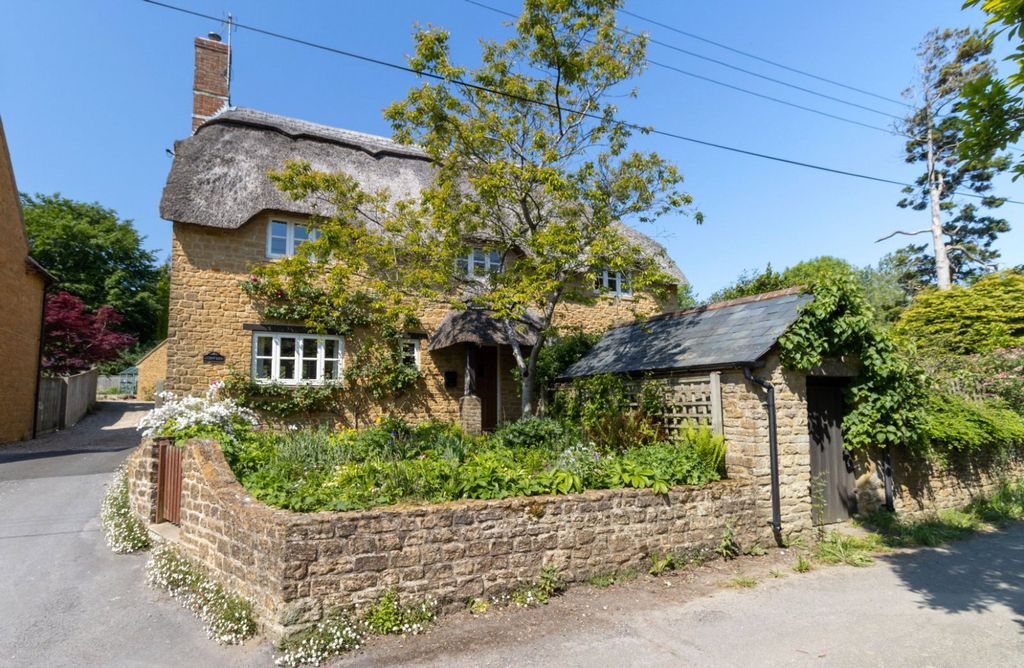Property photo 2 of 39 Picture No. 43