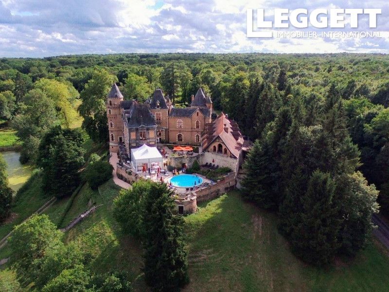 Property photo 1 of 10