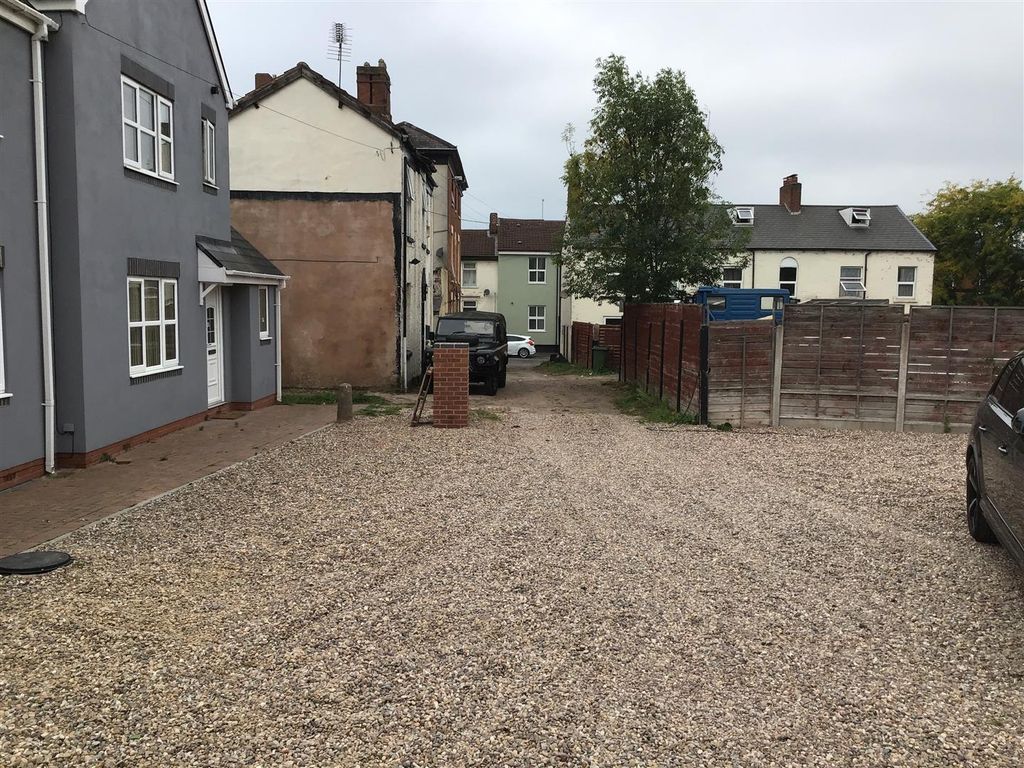 Property photo 2 of 13 Image.Jpg