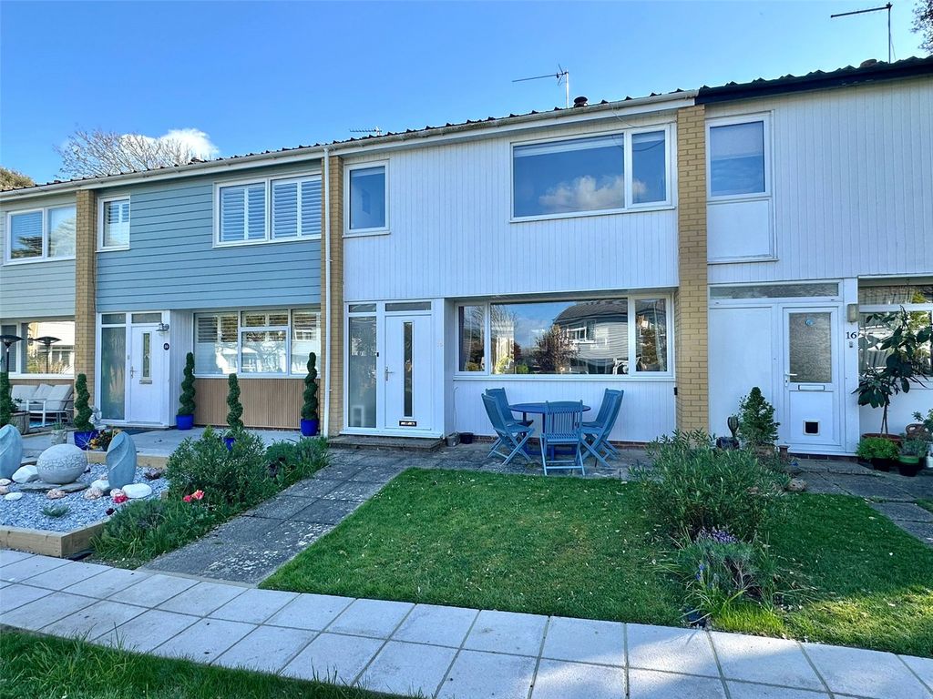 Property photo 2 of 21 Picture No. 11