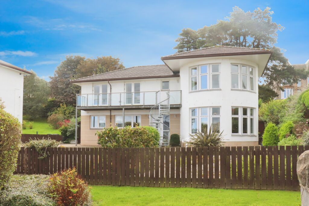 Property photo 1 of 24