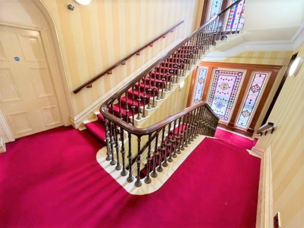 Property photo 3 of 14 1
