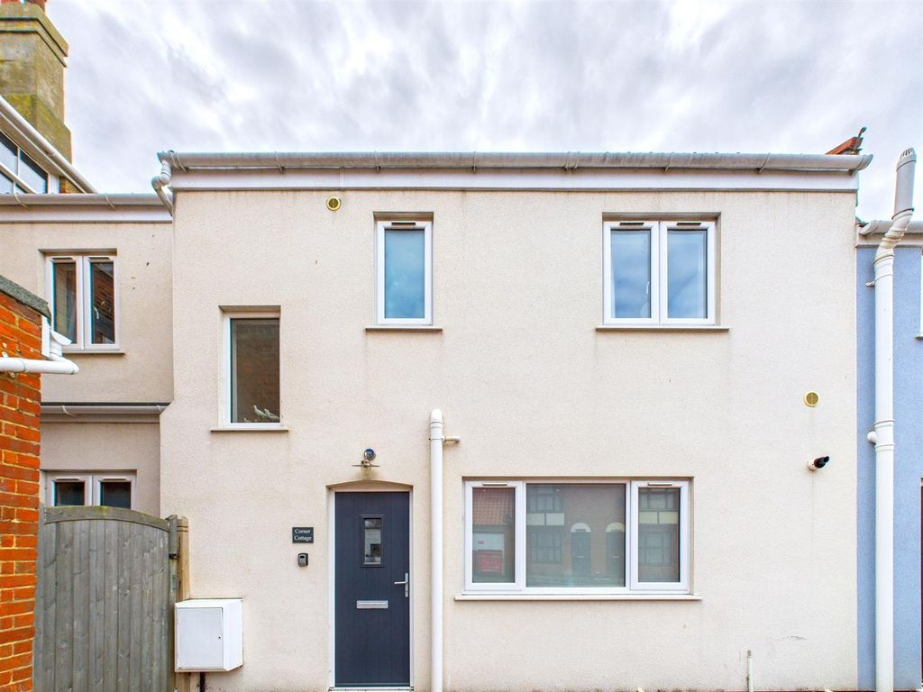 Property photo 1 of 21 Cam04116G0-Pr0249-Still023.Jpg