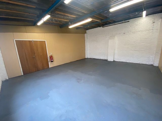 Property photo 3 of 6