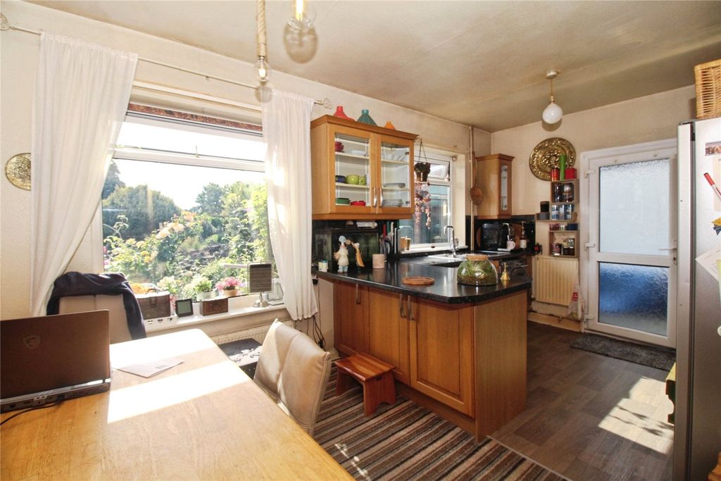 Property photo 2 of 8 Kitchen/Diner