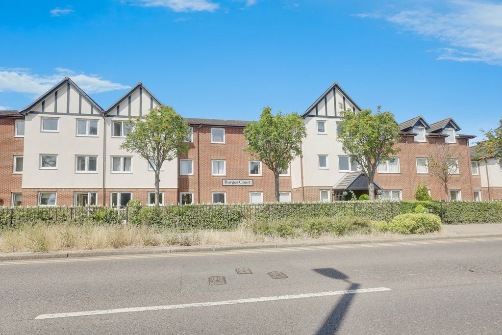 Property photo 1 of 12