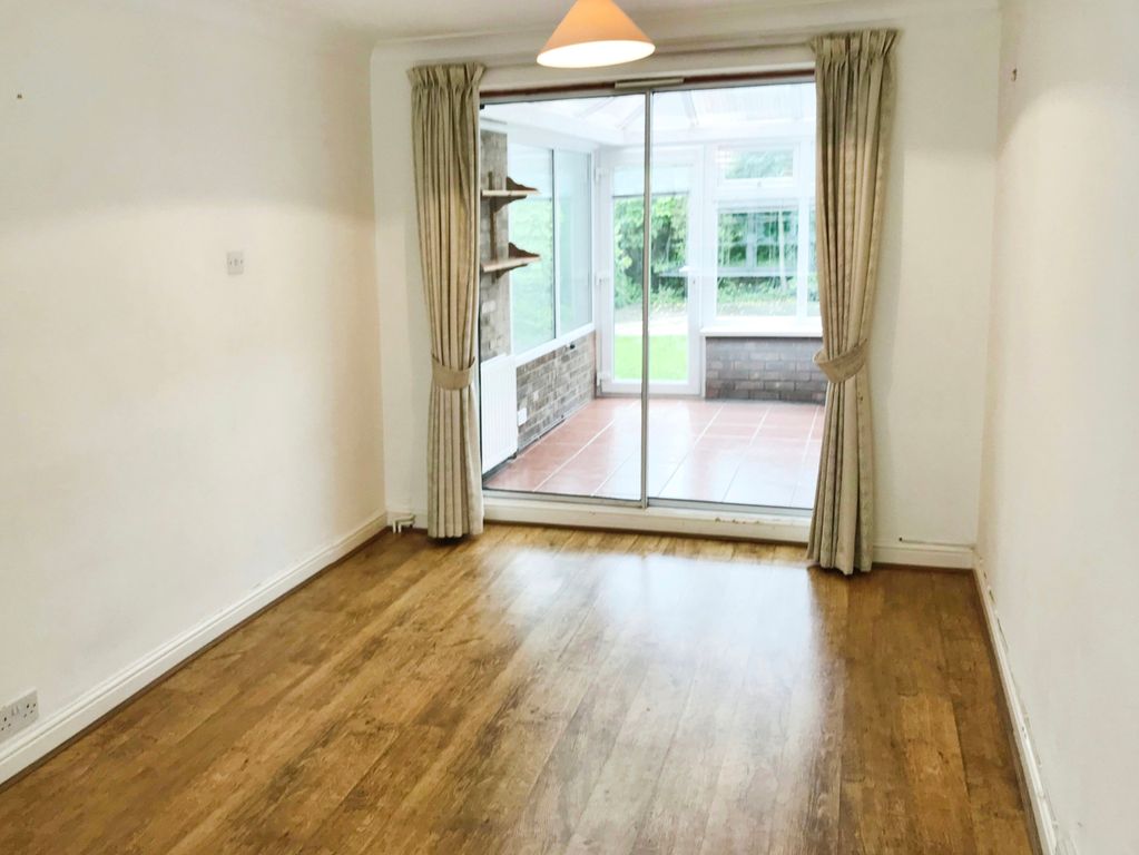 Property photo 3 of 10 Image