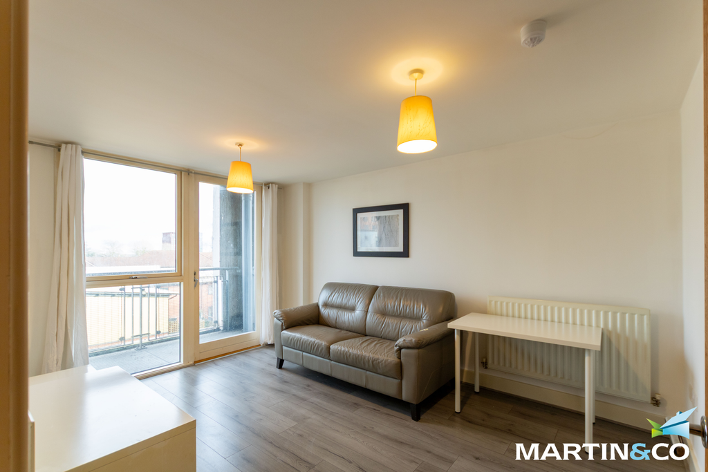 Property photo 2 of 14 Picture1