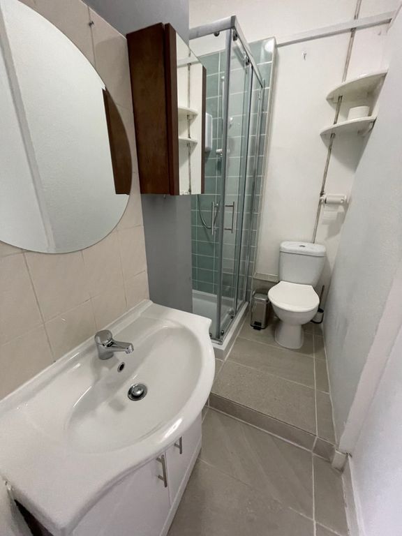 Property photo 2 of 3