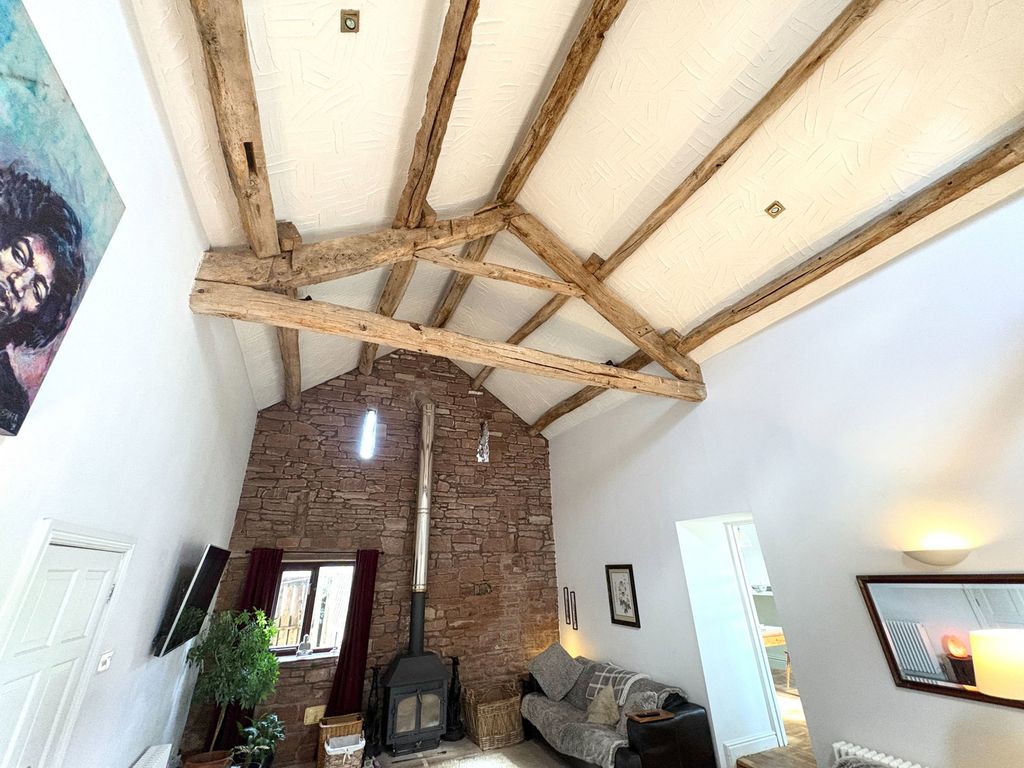 Property photo 2 of 38