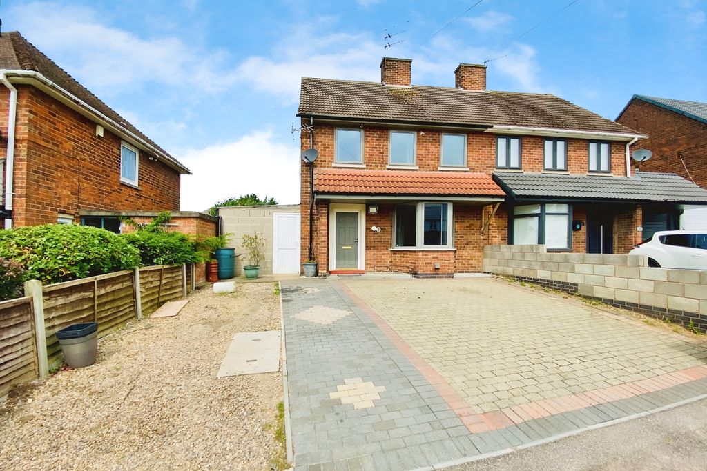 Property photo 3 of 24
