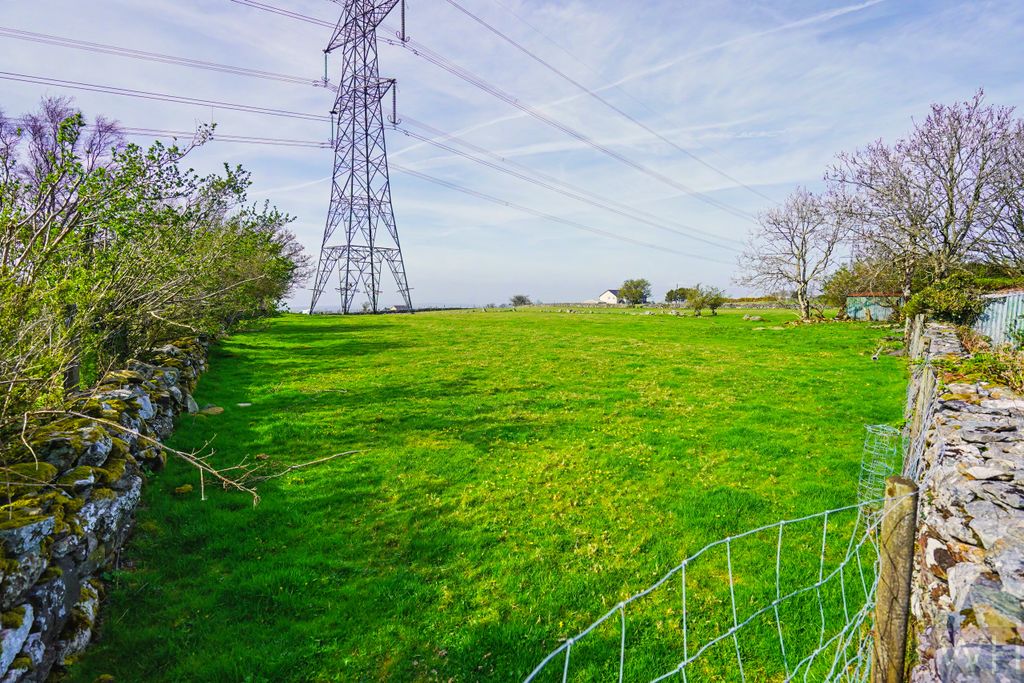 Additional image 9 of 4 bed farm for saleCae Sion Farm, Carmel - 5.3 Ac LL54