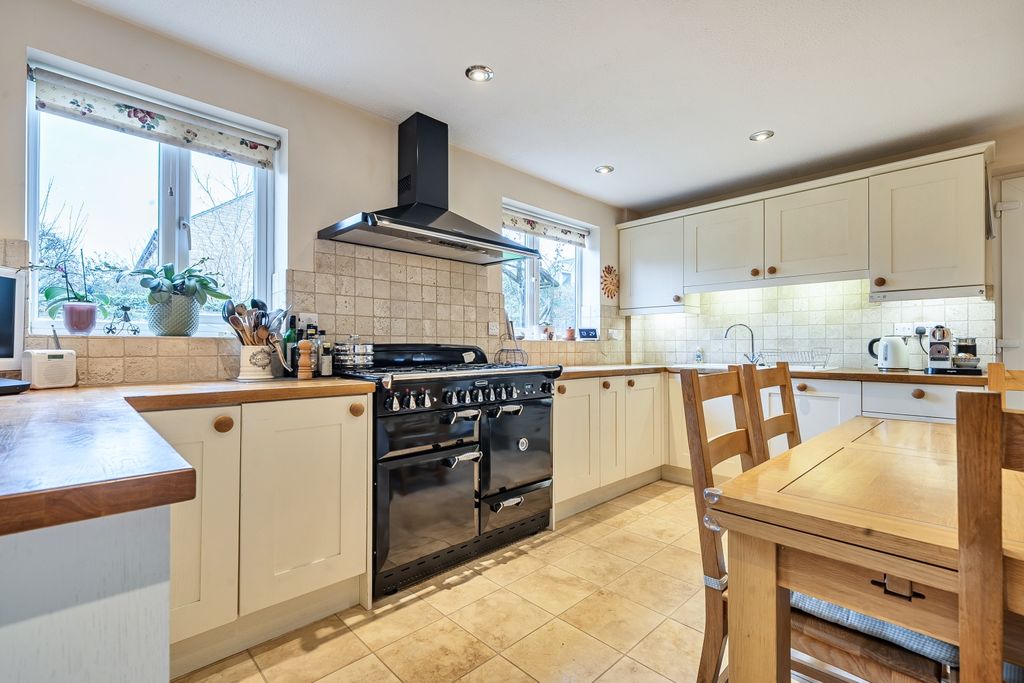 Property photo 2 of 21 1404027-5-6978c5B89907B