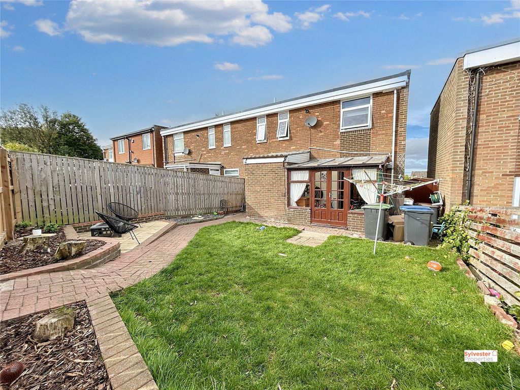 Property photo 1 of 20 Picture No. 06