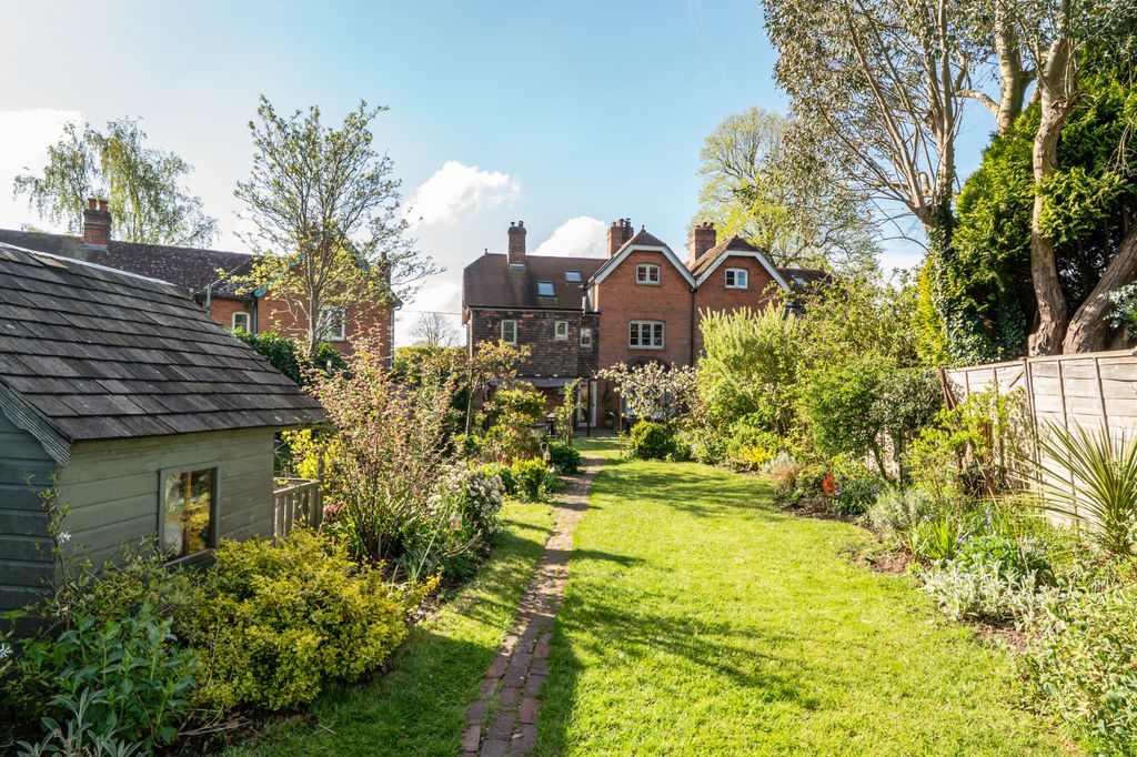 Property photo 1 of 15 1