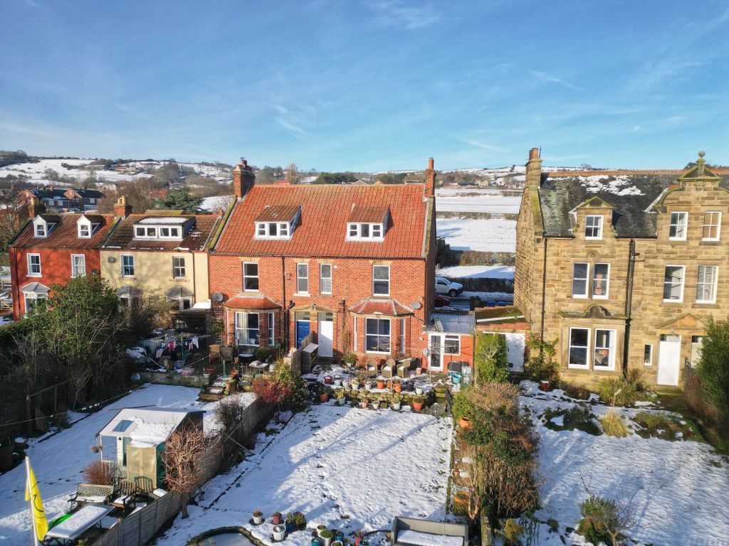 Property photo 1 of 27