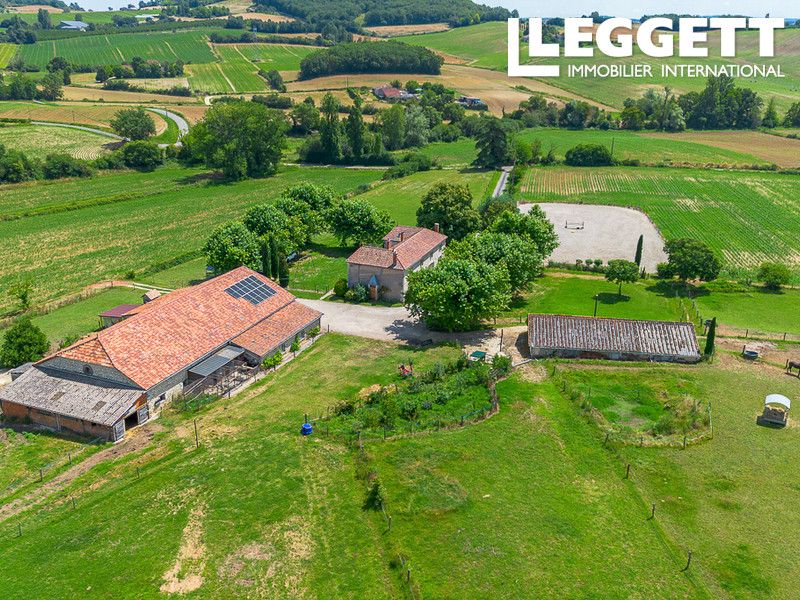 Property photo 2 of 10