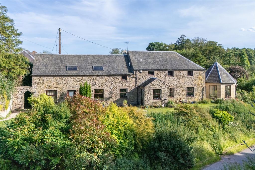 Property photo 1 of 25 Braeside_House-1.Jpg