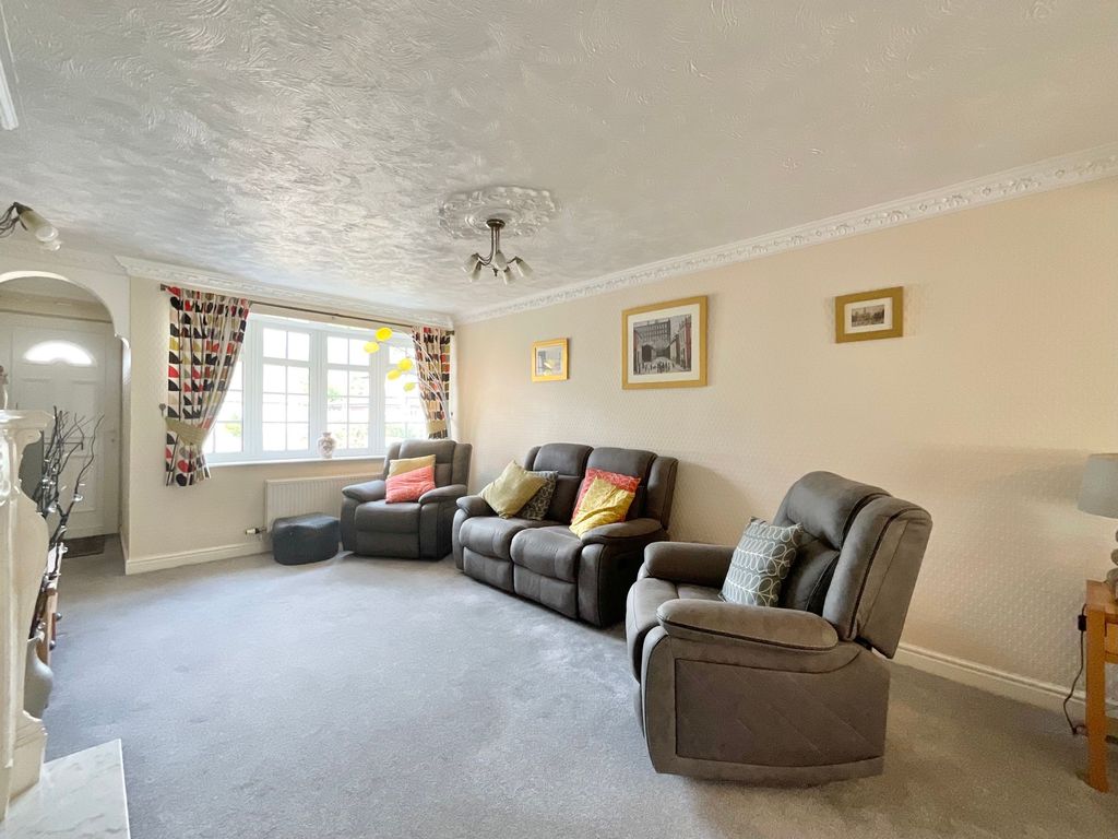 Property photo 2 of 15