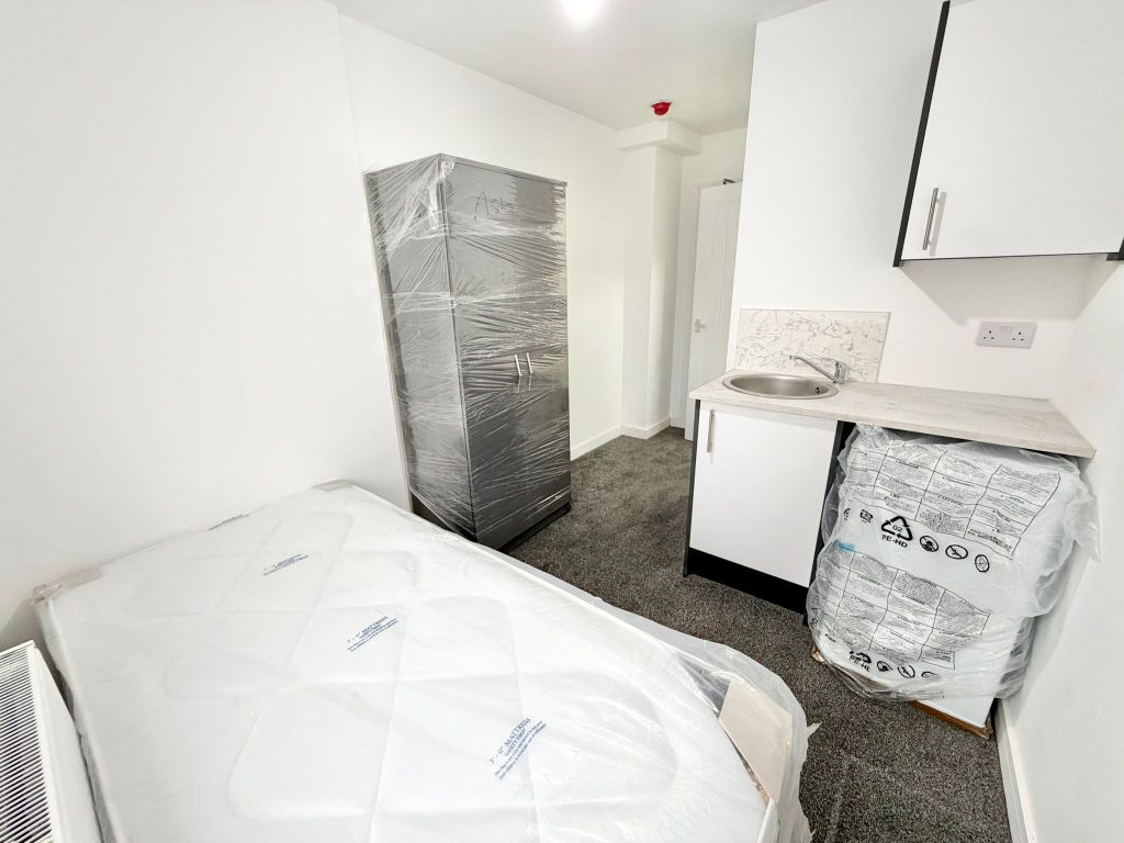 Property photo 2 of 3