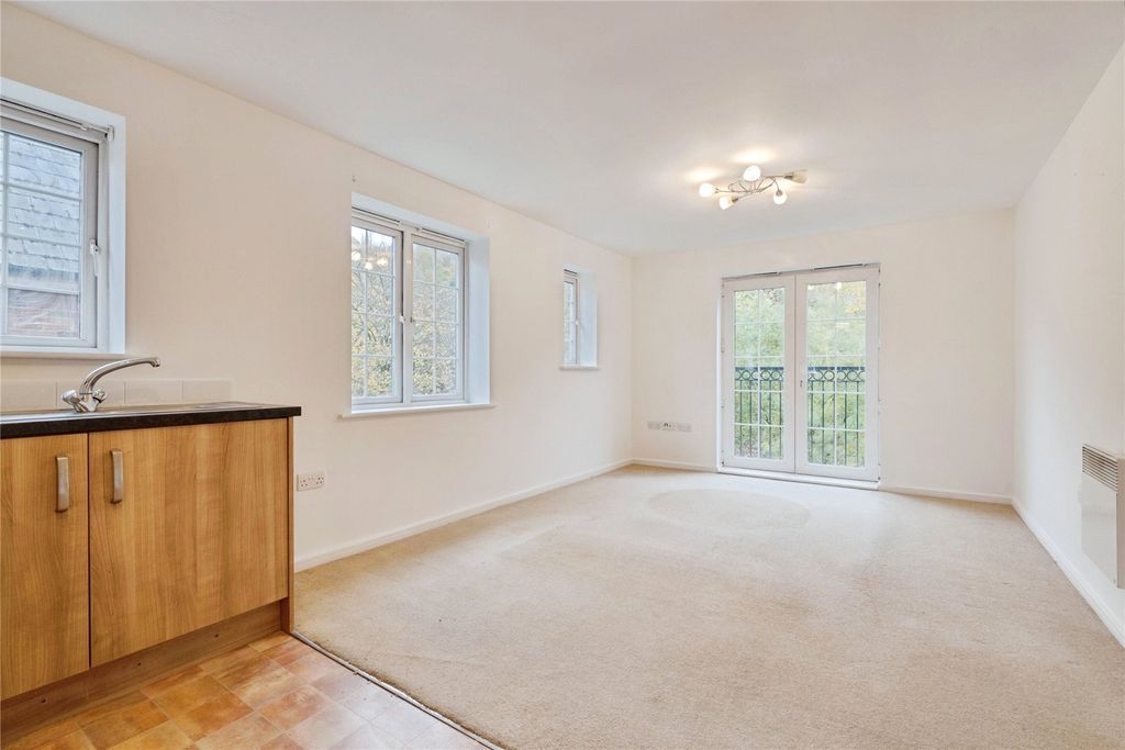 Property photo 3 of 20 Picture No. 34