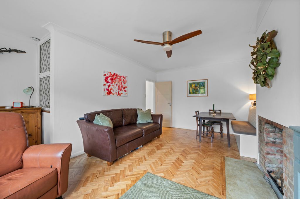 Property photo 3 of 15 Picture No. 06