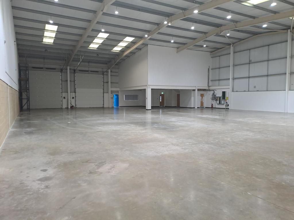 Property photo 2 of 9 Photo 61