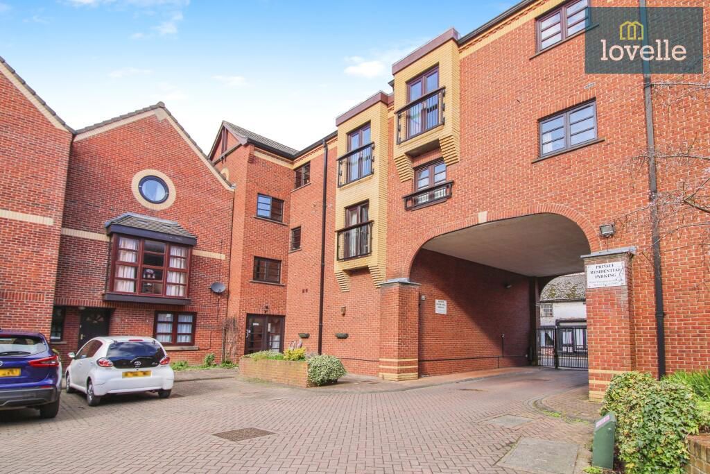 Property photo 1 of 10