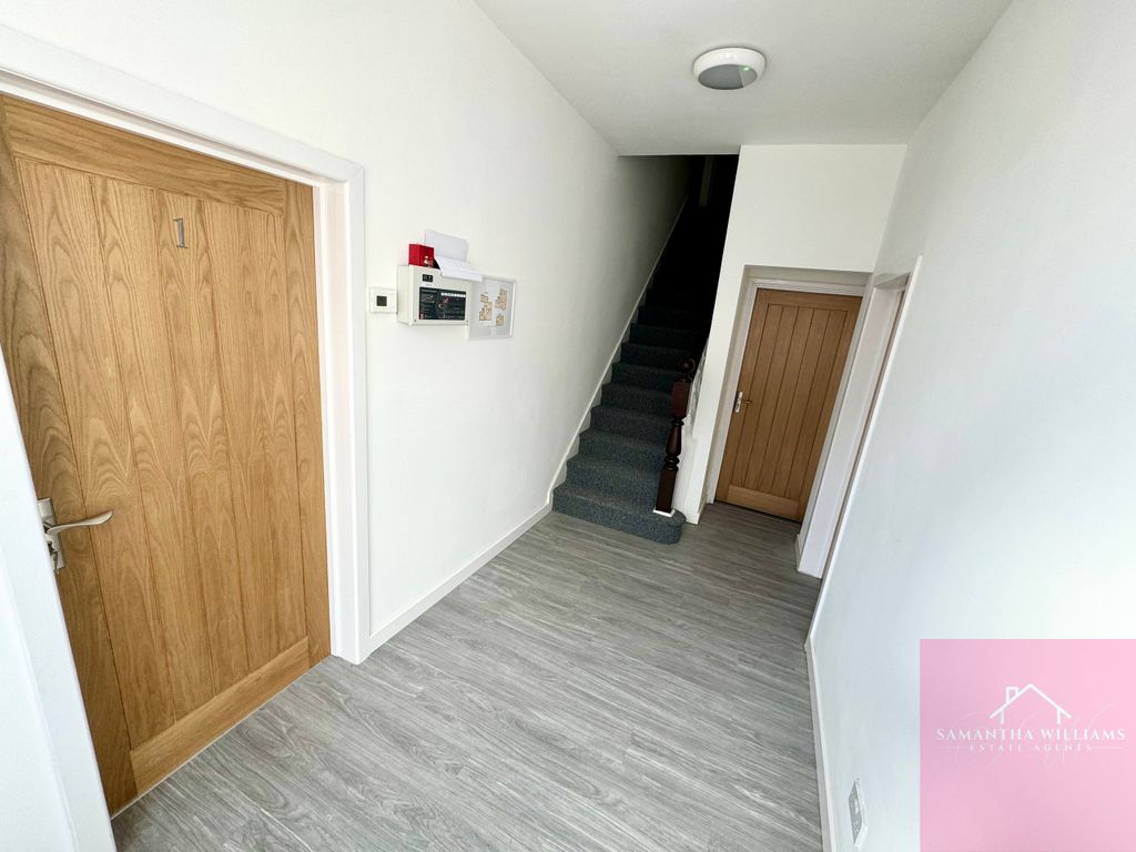 Property photo 2 of 8 Img_0855