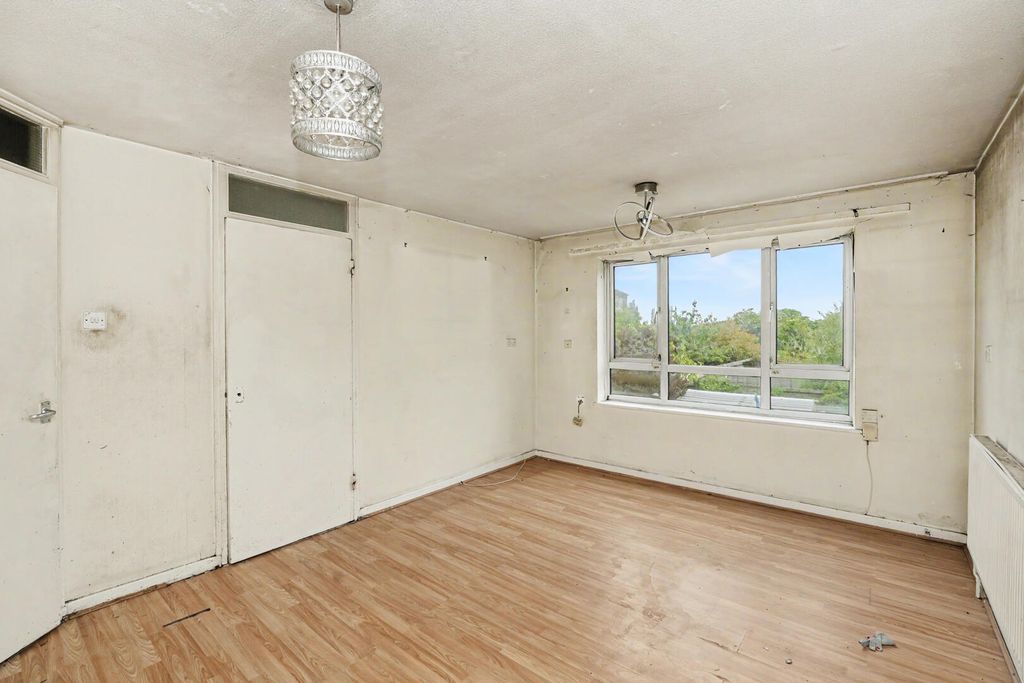 Property photo 2 of 19 Living Room