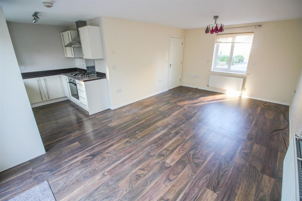 Property photo 2 of 10 Img_9173.Jpg