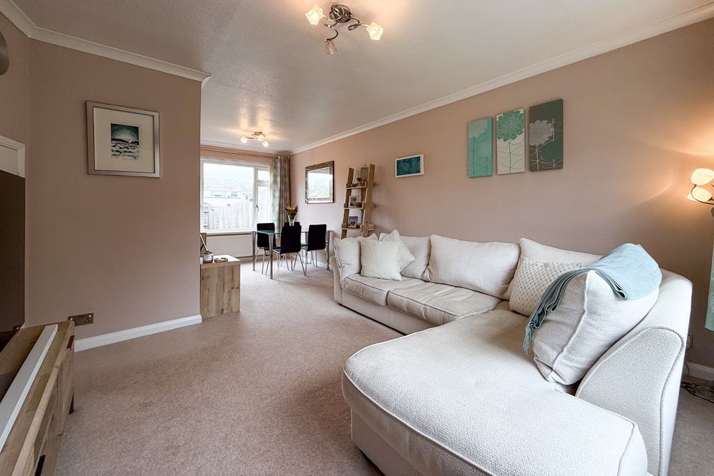 Property photo 2 of 14 4503265