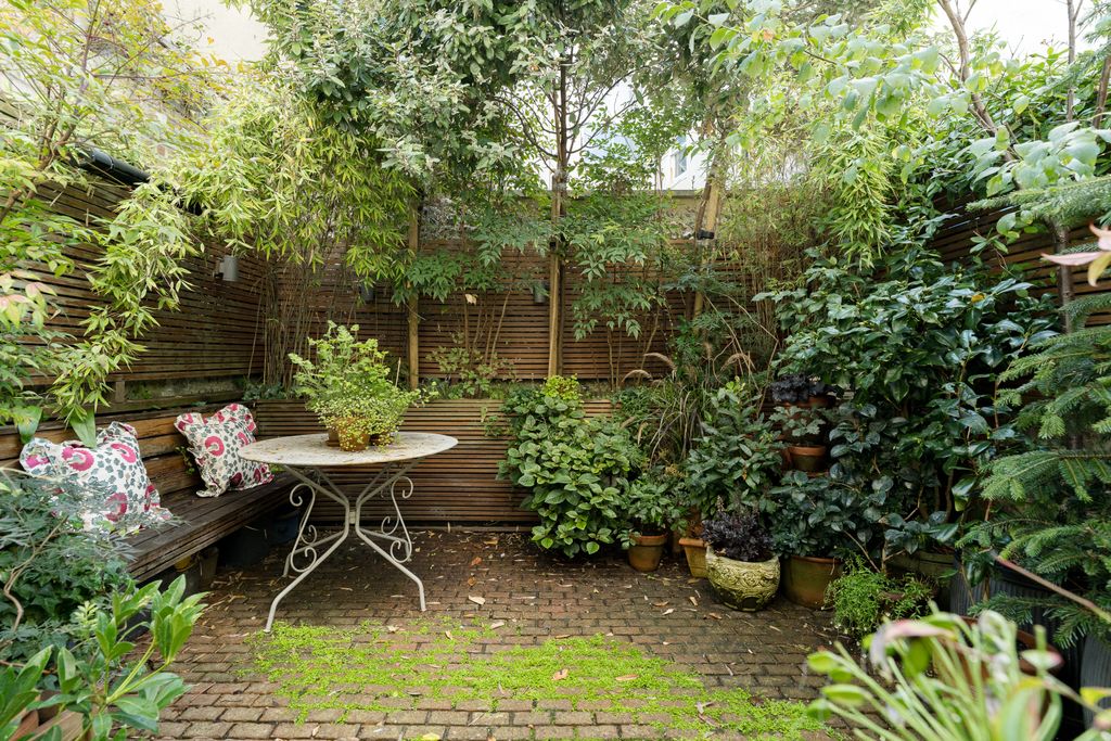 Property photo 3 of 29