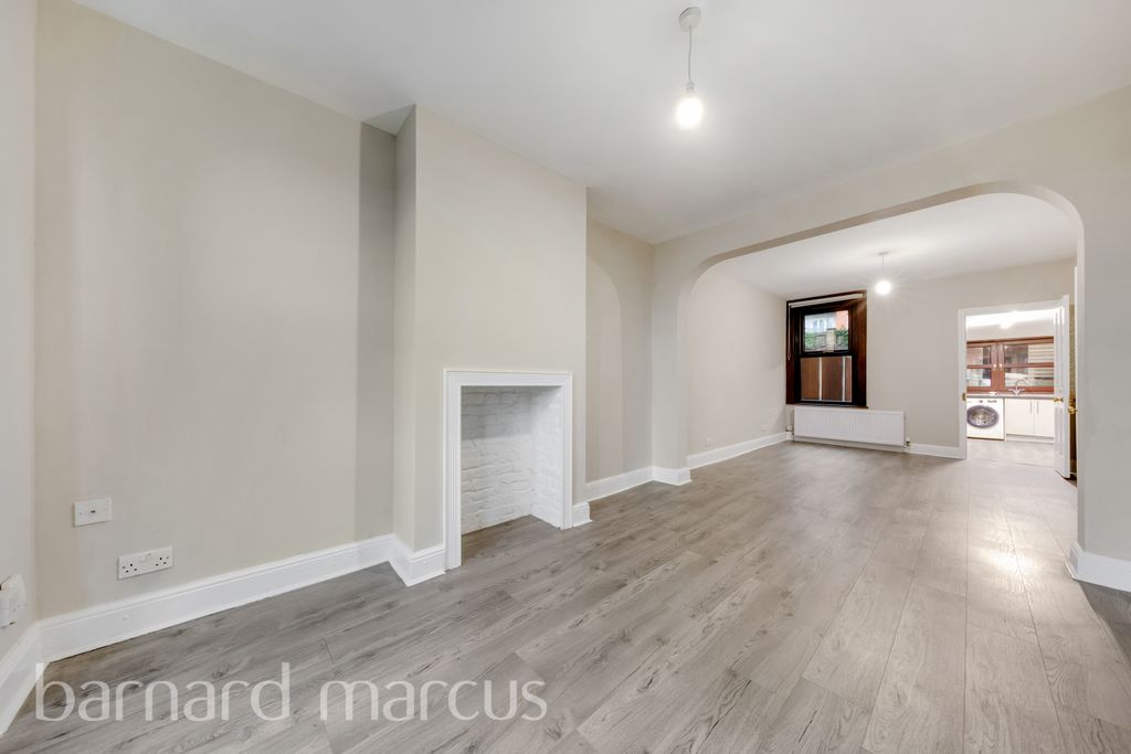 Property photo 1 of 7 Reception Room