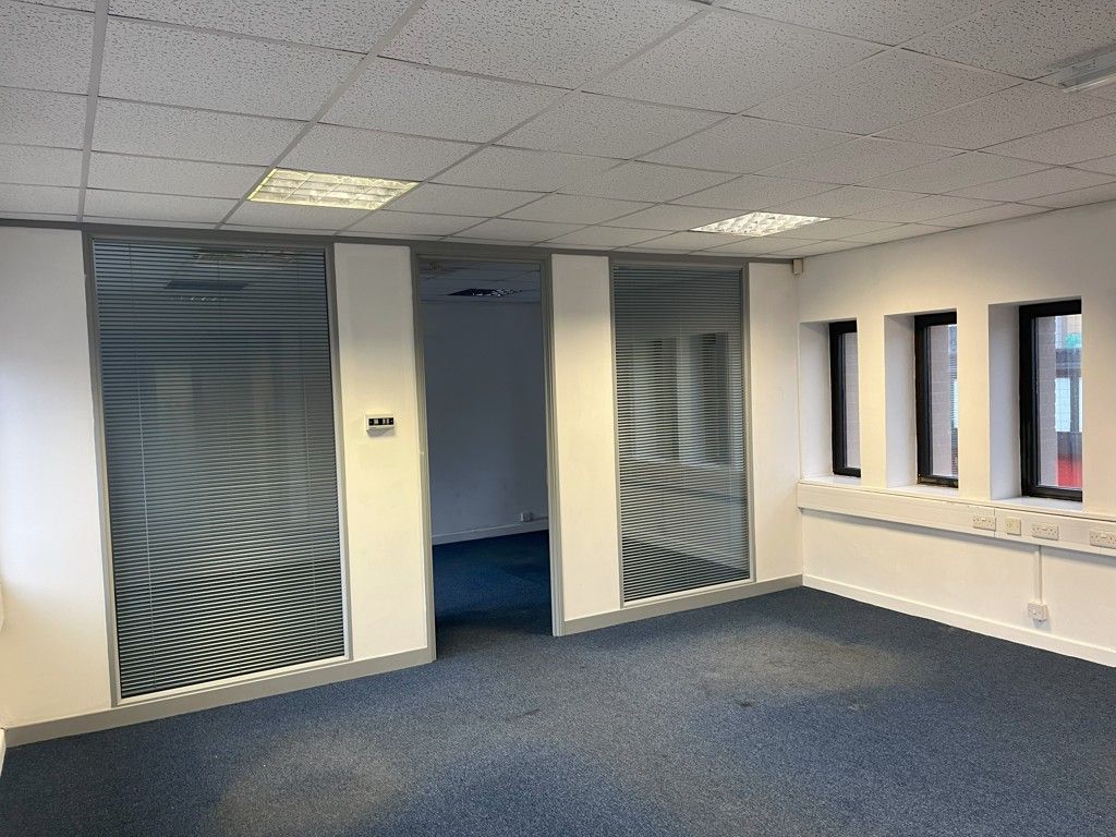 Property photo 3 of 4 Photo 4