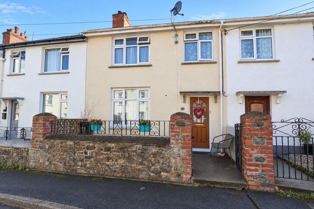 Property photo 1 of 15 Picture No. 09