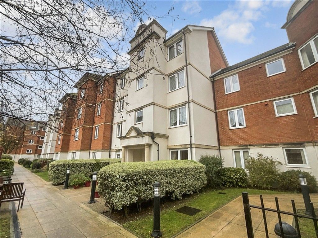 Property photo 2 of 7 Front