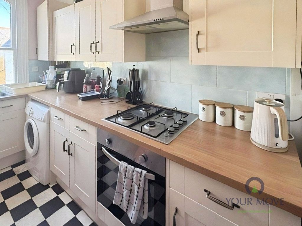 Property photo 3 of 6 Picture No. 08