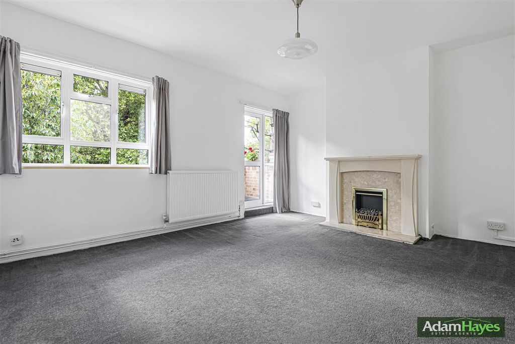 Property photo 2 of 22 1_94527_Watermarked.Jpg